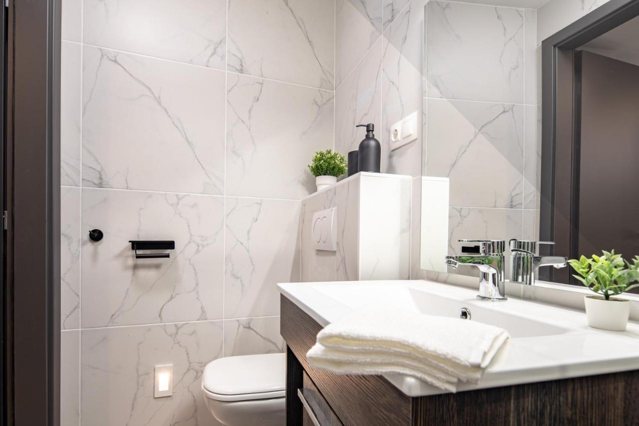 Dessewffy Premium Apartment Budapest Eksteriør bilde