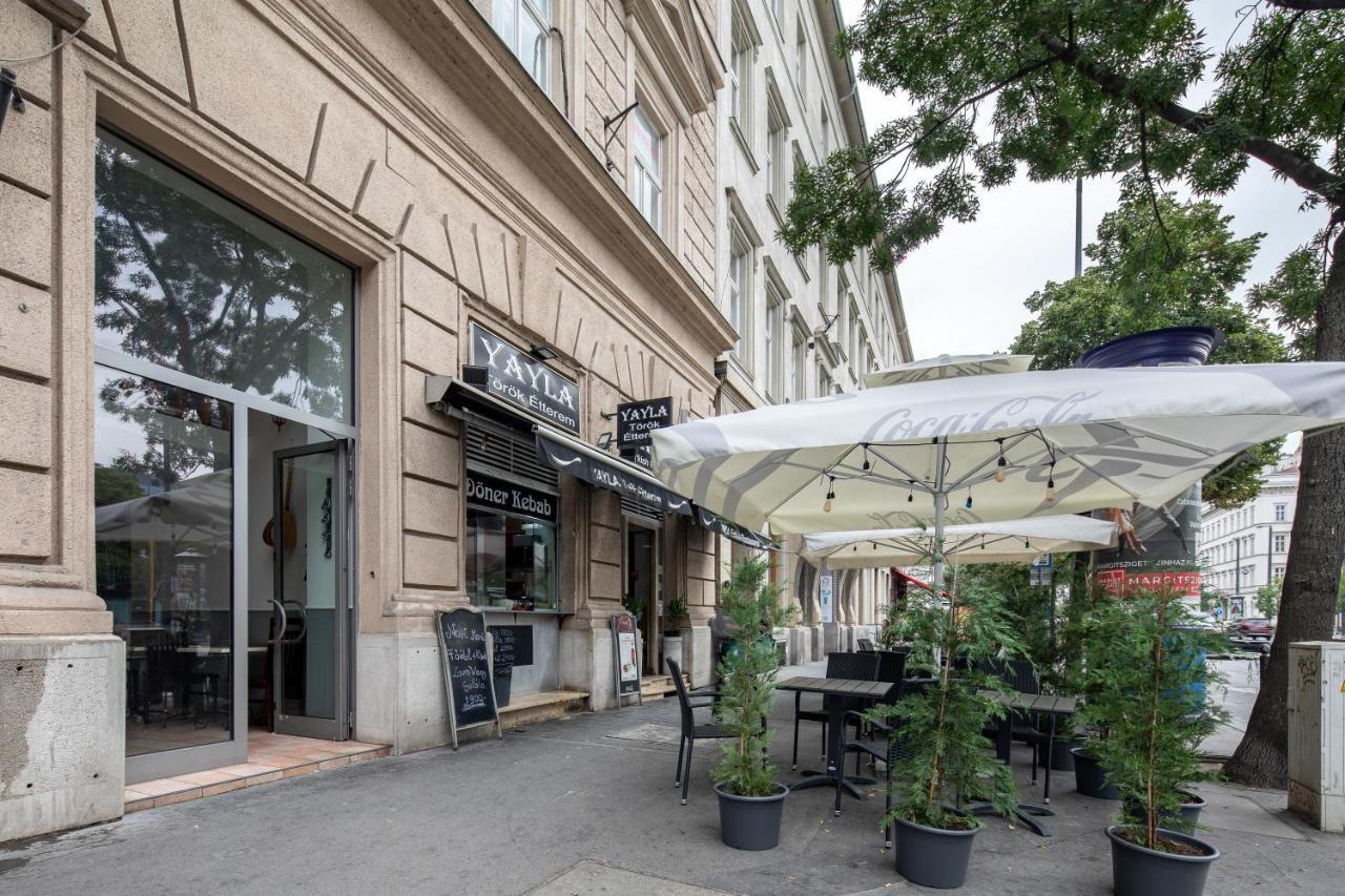 Dessewffy Premium Apartment Budapest Eksteriør bilde